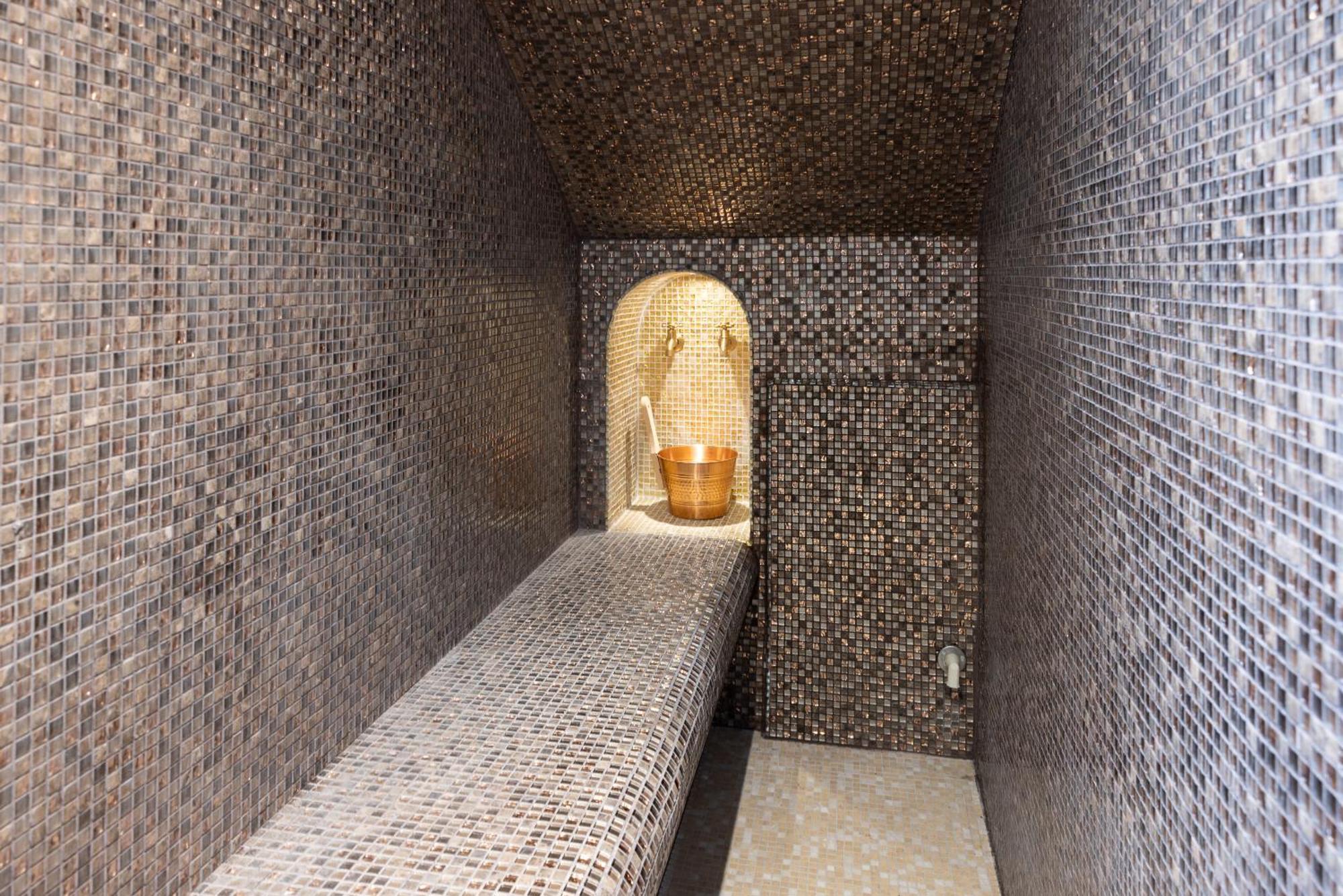L'Andalouse & Spa Privatif - Strasbourg Mittel Mittelhausbergen エクステリア 写真
